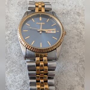 Pulsar Two-Tone Silver and Gold Men's Watch New Battery Installed